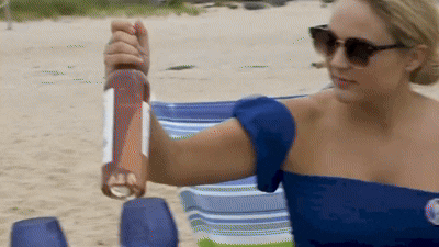 gif nouveau outdoor table